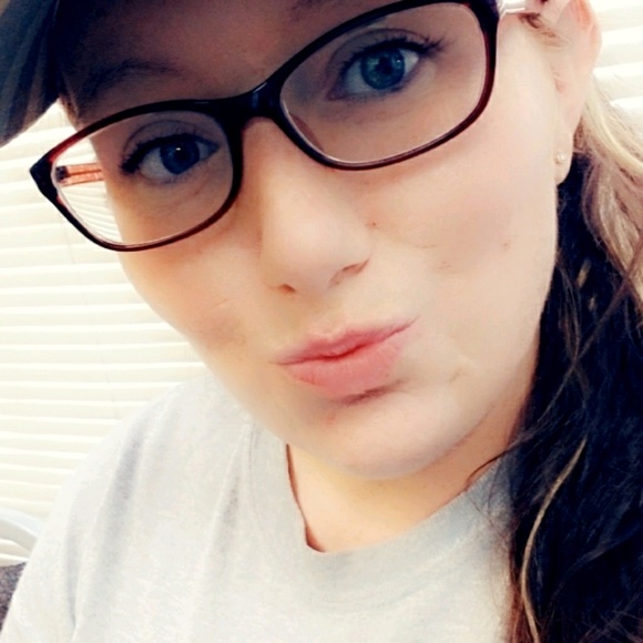 Meet your Posher, Jamie - Picture 1 of 1